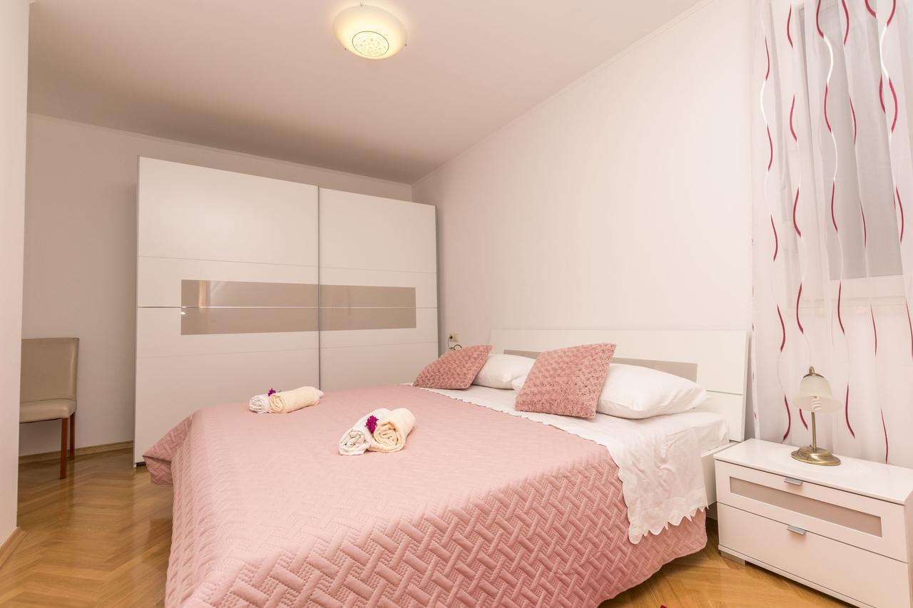 Apartment Ivanka Omis Exterior photo