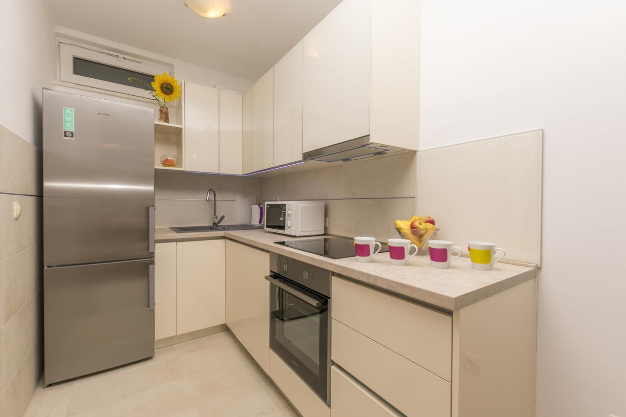 Apartment Ivanka Omis Exterior photo